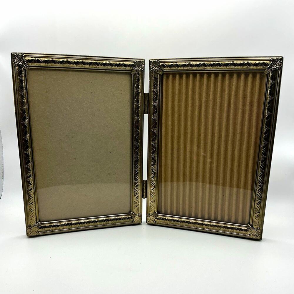 Vintage Brass Ornate Floral Hinged Double Metal Photo Frame 2x 4x6 Gold tone